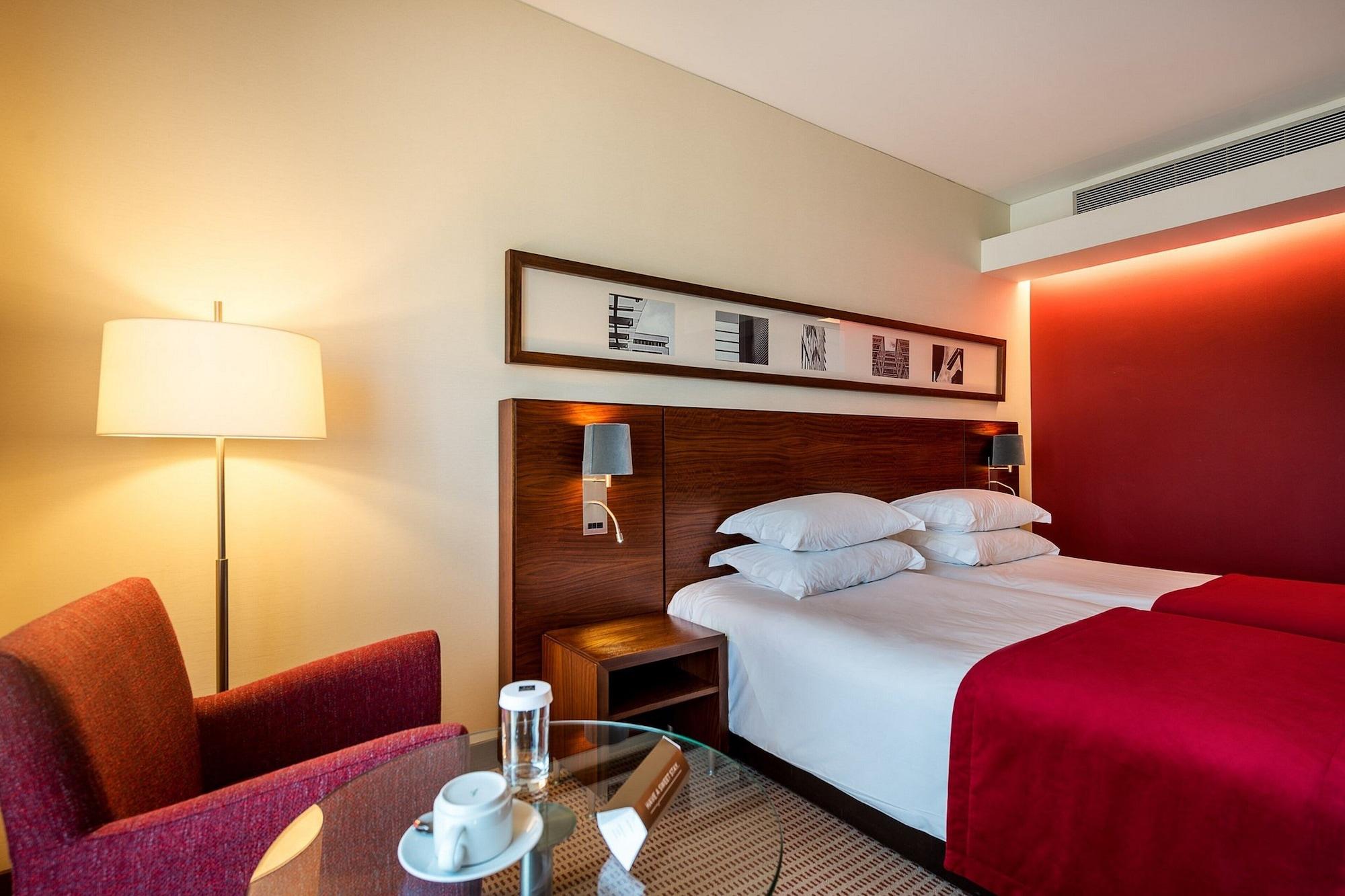 Lagoas Park Hotel Porto Salvo  Eksteriør billede